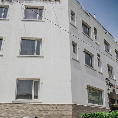 Fabhotel Marble Arch Karol Bagh Делі Екстер'єр фото