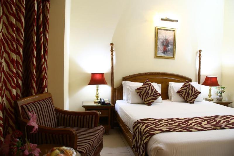 Fabhotel Marble Arch Karol Bagh Делі Екстер'єр фото