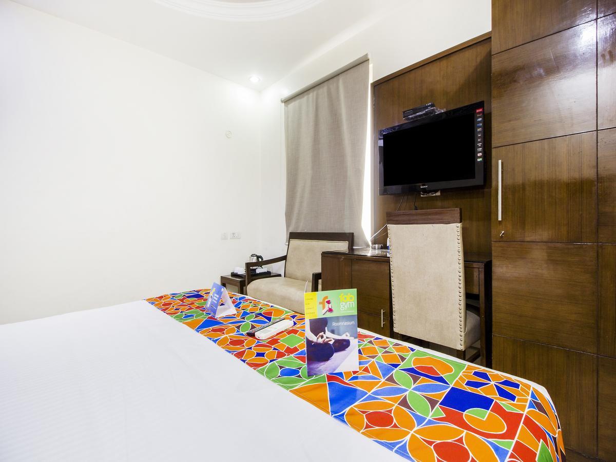 Fabhotel Marble Arch Karol Bagh Делі Екстер'єр фото