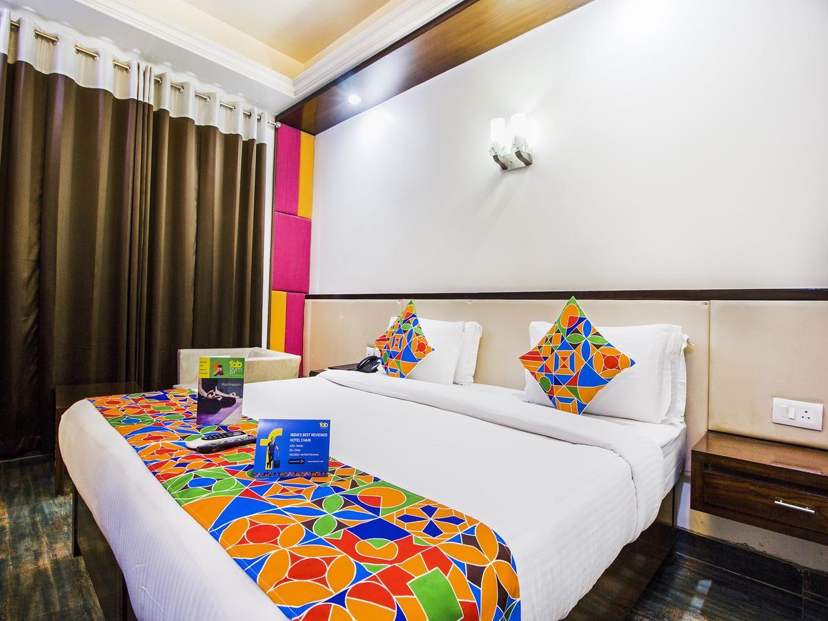 Fabhotel Marble Arch Karol Bagh Делі Екстер'єр фото